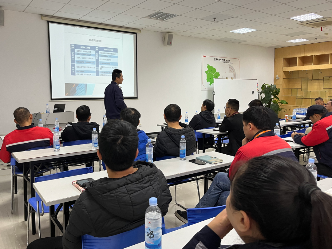 分享知識,交流經(jīng)驗(yàn)——亞欣受邀到統(tǒng)一企業(yè)進(jìn)行中央空調(diào)清潔技術(shù)分享(圖2) 分享知識,交流經(jīng)驗(yàn)——亞欣受邀到統(tǒng)一企業(yè)進(jìn)行中央空調(diào)清潔技術(shù)分享(圖2)